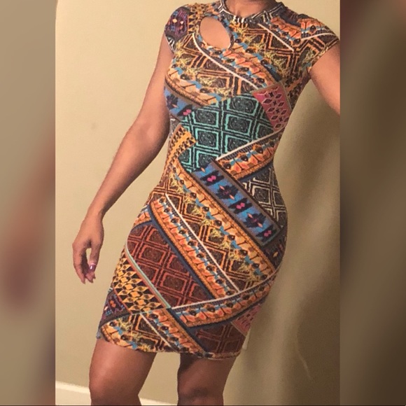 Keyhole Midi Dress - Picture 1 of 1